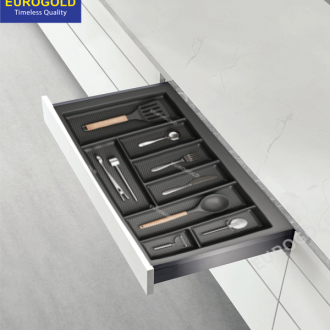 Khay chia thìa nĩa nhựa vân carbon Khay chia thìa nĩa nhựa vân carbon