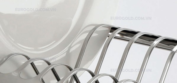 Giá bát đĩa cố định dạng chữ v Eurogold EUV8680 - hình ảnh thực tế Giá bát đĩa cố định dạng chữ v Eurogold EUV8680 - hình ảnh thực tế